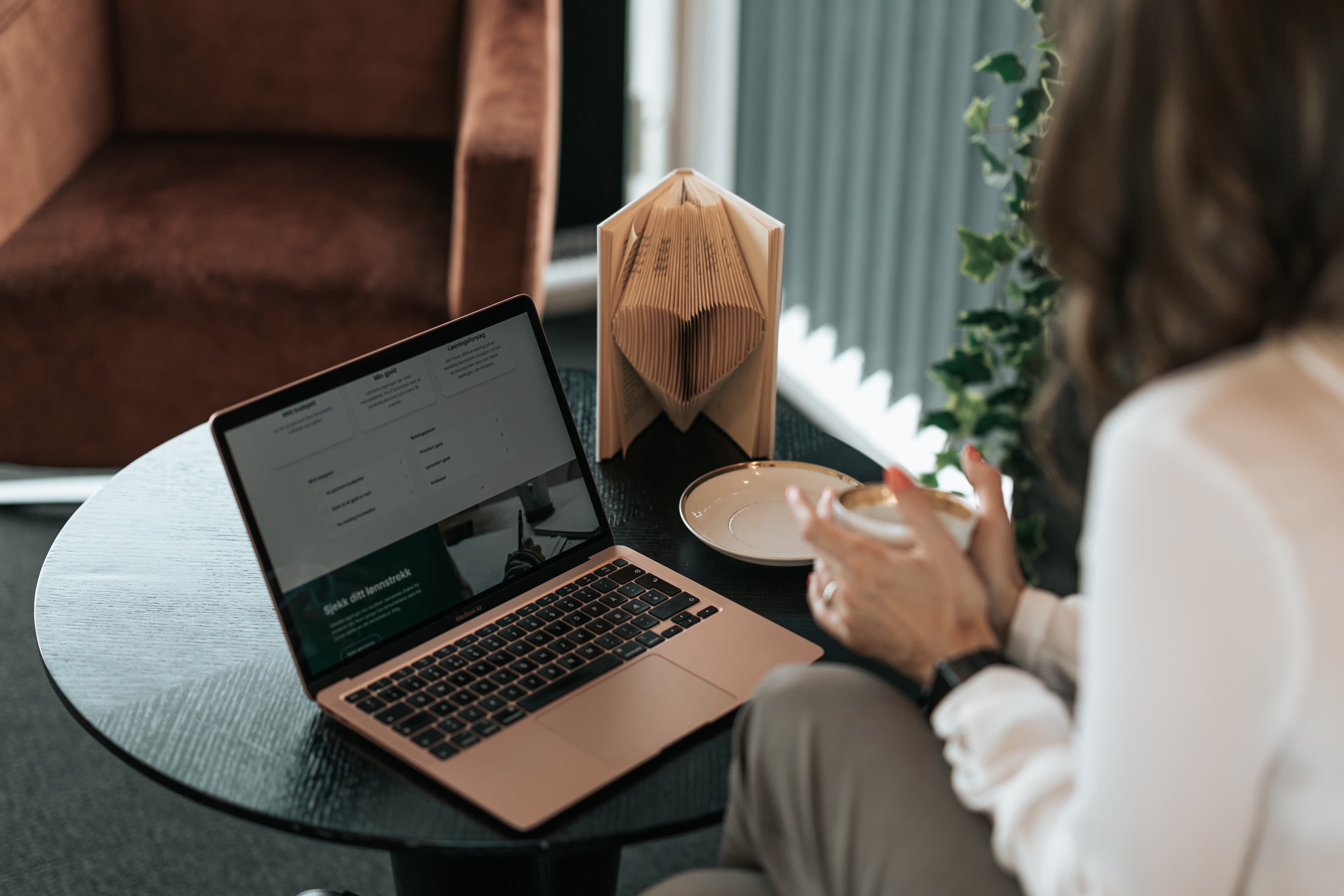 Hvordan kan arbeidsgiver avdekke og avhjelpe ansatte med økonomiske utfordringer?